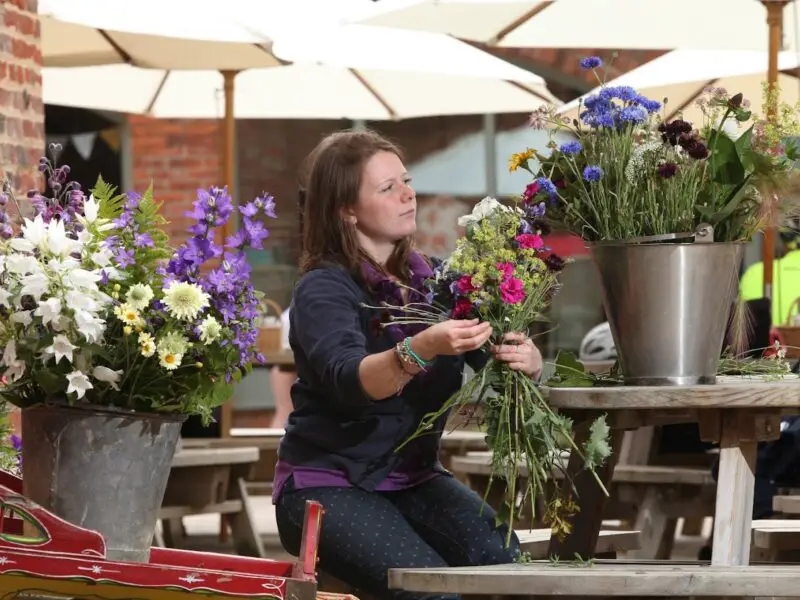 Roots Farm Shop